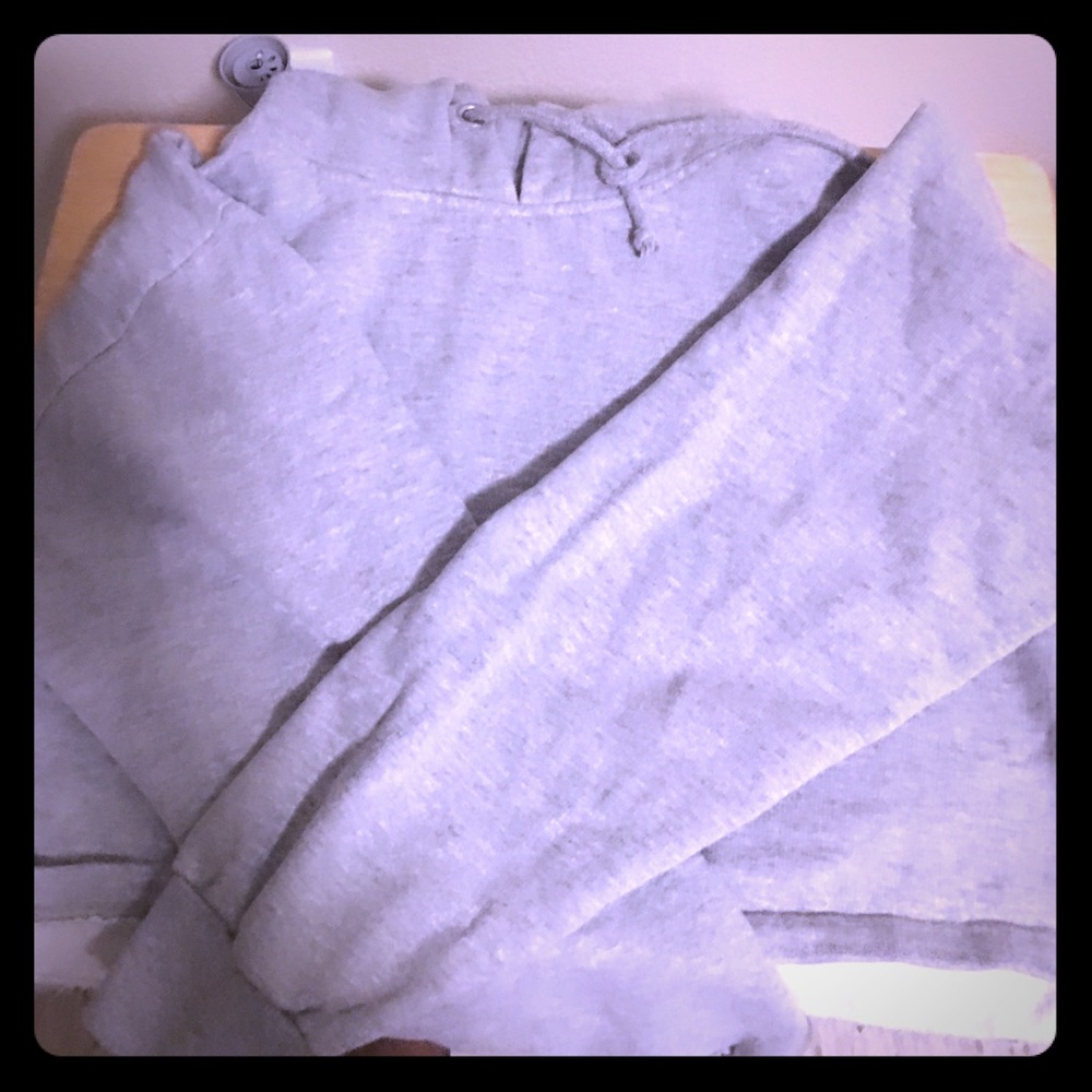 🖤 Grey Cropped Hoodie 🖤